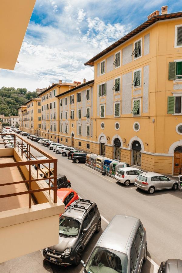 Modern Apartments In The Heart Of Florenţa Exterior foto